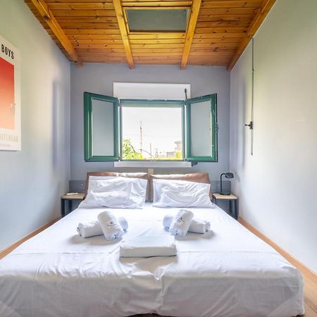 City Loft Near The Airport With Seaview 이라클리온 외부 사진